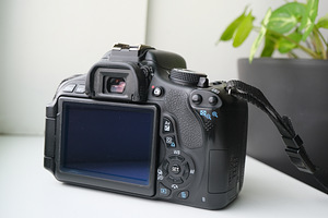 Canon 600D + 50mm f1.8 + 18-135mm f3.5 + Samyang 8mm f3.5 (3 foto / 5)