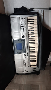 Yamaha PSR S700 (3 foto / 3)