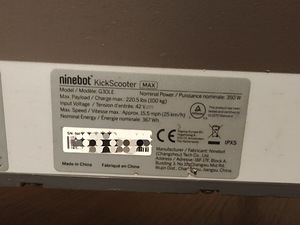 Ninebot KickScooter MAX G30LE (4 foto / 4)