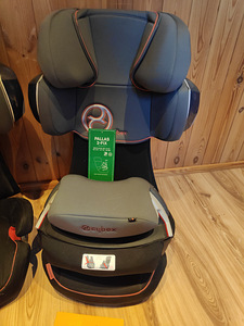 Автокресла cybex (2 фото из 8)