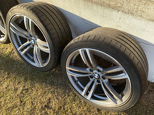 BMW 5x120 20-tolli veljed koos rehvidega (2 foto / 3)