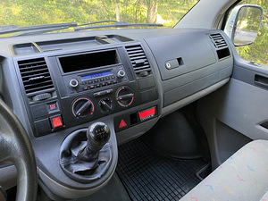 Volkswagen Transporter T5 Long 1.9TDI 77kw (12 foto / 15)