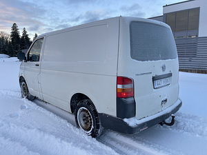 Volkswagen Transporter T5 (3 foto / 14)