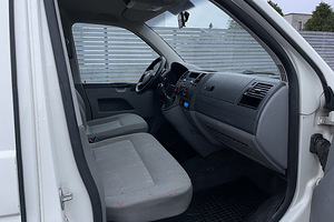 Volkswagen Transporter T5 1.9TDI 77kw 2005 (13 foto / 13)