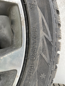 BMW X5 E70 5x120 20-tolli veljed koos naastrehvidega (8 foto / 9)