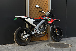 Aprilia SX 50 2018 Factory (3 foto / 10)