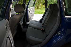 Volkswagen Passat B5.5 1.9TDI Variant 6-k (12 foto / 14)