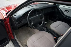 Audi 80 B3 1.9D 50kW 1990 (10 foto / 15)