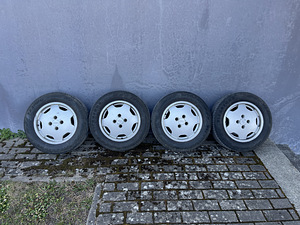 Диски Audi 80 с шинами (1 фото из 9)