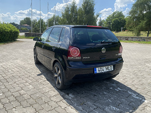 Volkswagen Polo 1.4tdi 51kw manuaal (4 foto / 8)