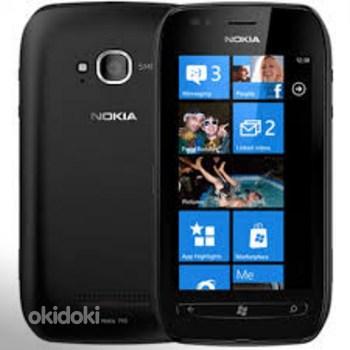 Nokia Lumia 710 (фото #1)