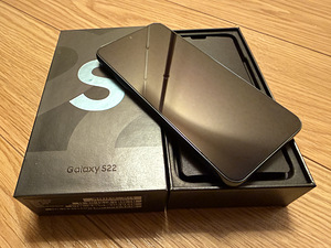 Samsung Galaxy S22 5G, 8+128GB (1 foto / 5)