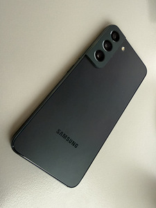 Samsung Galaxy S22 5G, 8+128GB (3 foto / 5)