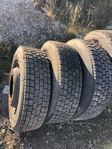 Veoauto rehv 275/70 R 22,5 (2 foto / 3)