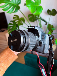 Canon 750D, peegelkaamera koos universaalse objektiiviga (1 foto / 9)