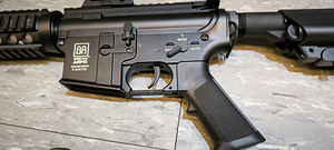 Airsoft SA-B02 One M4 komplekt (5 foto / 10)