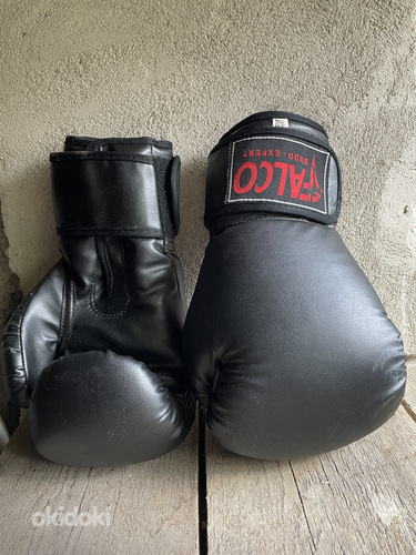 Боксерские перчатки (фото #1)
