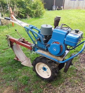 Müüa motoplokk neva mb1