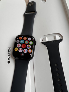 Apple Watch 7 45mm GPS+Cellular (1 foto / 3)