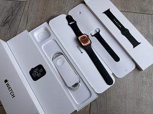 Apple Watch SE Gen 2 44mm GPS (3 foto / 3)