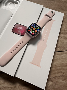 Apple Watch 9 41 мм розовый GPS+LTE