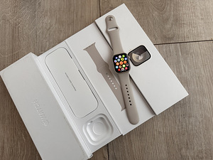 Apple Watch 9 45mm GPS+LTE (3 foto / 3)