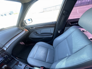 BMW 325i M-Packet 2005 (14 foto / 15)