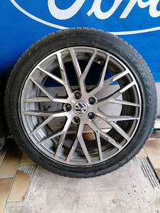 Литые диски 5x112 R18 (4 фото из 6)