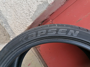 Suverehvid 235/35 r19 2tk (4 foto / 6)