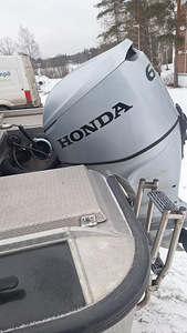 2023 aasta mootorpaat Honda Faster 495 (2 foto / 3)