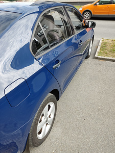 Škoda Rapid (2 фото из 12)