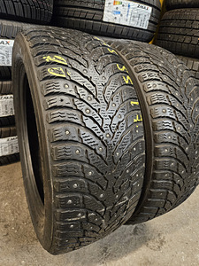 215 55 17 Nokian Hakkapeliitta 9 (2 foto / 4)