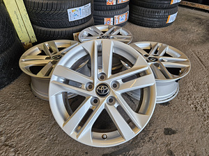 Toyota Оригинальные Диски R 16 + Датчики давления (2 фото из 5)