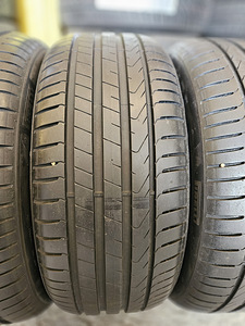 225 40 R 18 PIRELLI CINTURATO P7™ (2 foto / 8)