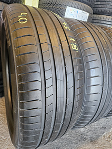 245 45 R 18 PIRELLI P ZERO (3 foto / 5)