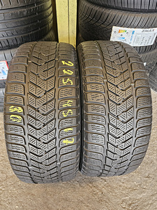 225 45 R 17 Pirelli Scorpion Winter (1 foto / 4)