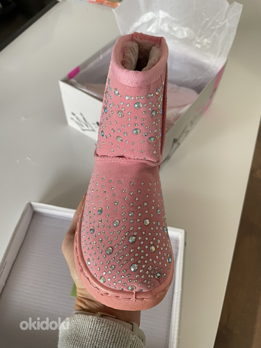 Talvesaapad suurus 29,30 ugg stiilis
