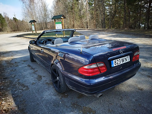 Mercedes-benz clk320 cabrio (9 foto / 11)