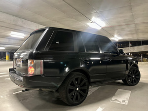 Land rover range rover (9 foto / 9)