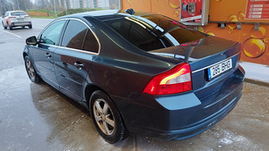 Volvo S80 2.4 120kw (3 foto / 6)