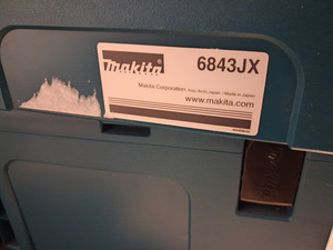 Kruvikeeraja ettesöötega Makita 6843JX kastiga (2 foto / 2)