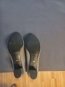 Uued naiste nahast kingad, s 41 (5 foto / 5)
