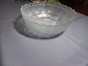 Serveerimiskauss 2,7 l (6 foto / 6)