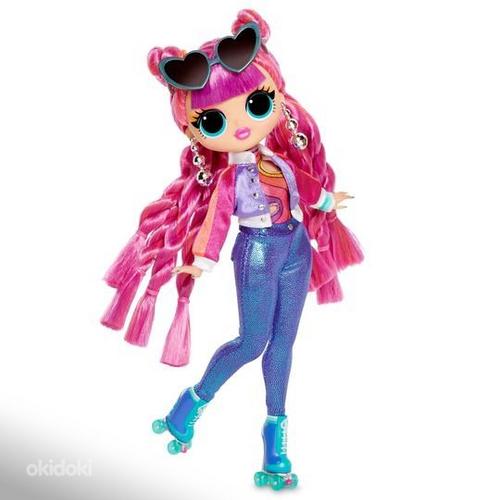 LOL Surprise OMG Roller Chick Fashion Doll (фото #2)
