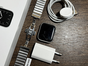 Apple Watch Series 5, 44mm, Silver GPS (2 foto / 3)