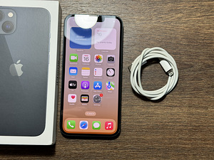 Apple iPhone 13 128gb, Midnight (1 foto / 3)