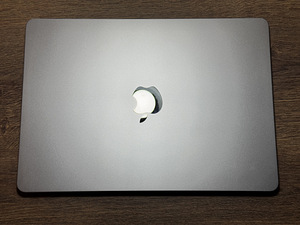 Apple Macbook Air M2 256GB/8GB (13-inch, 2022), Space Grey S (2 foto / 3)