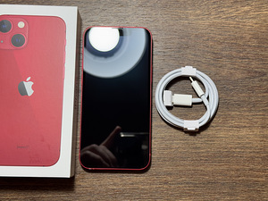 Apple iPhone 13 Mini 128gb, Red (2 foto / 3)