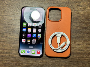 Apple iPhone 14 Pro 256gb, Space Black (1 foto / 3)