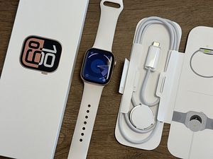 Apple Watch Series 10, 42mm, Rose Gold GPS (1 foto / 3)
